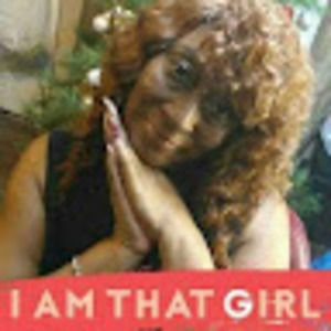 Meet your Posher, Yolanda